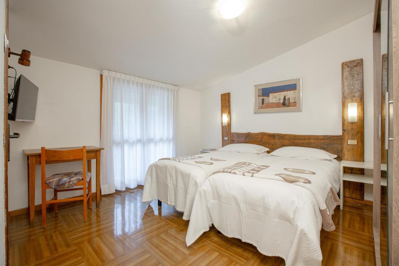 Hotel Biancospino Lanzada Ngoại thất bức ảnh