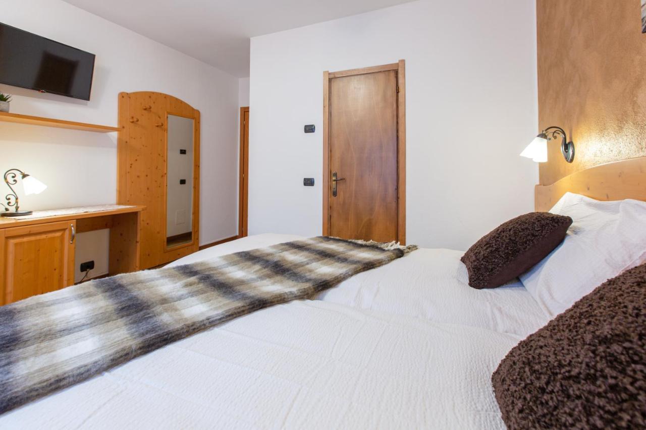 Hotel Biancospino Lanzada Ngoại thất bức ảnh