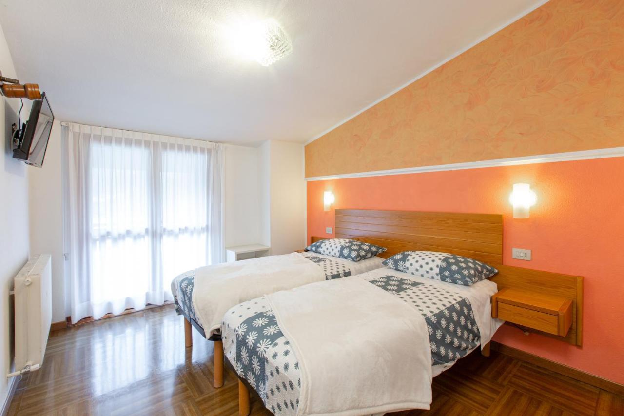 Hotel Biancospino Lanzada Ngoại thất bức ảnh