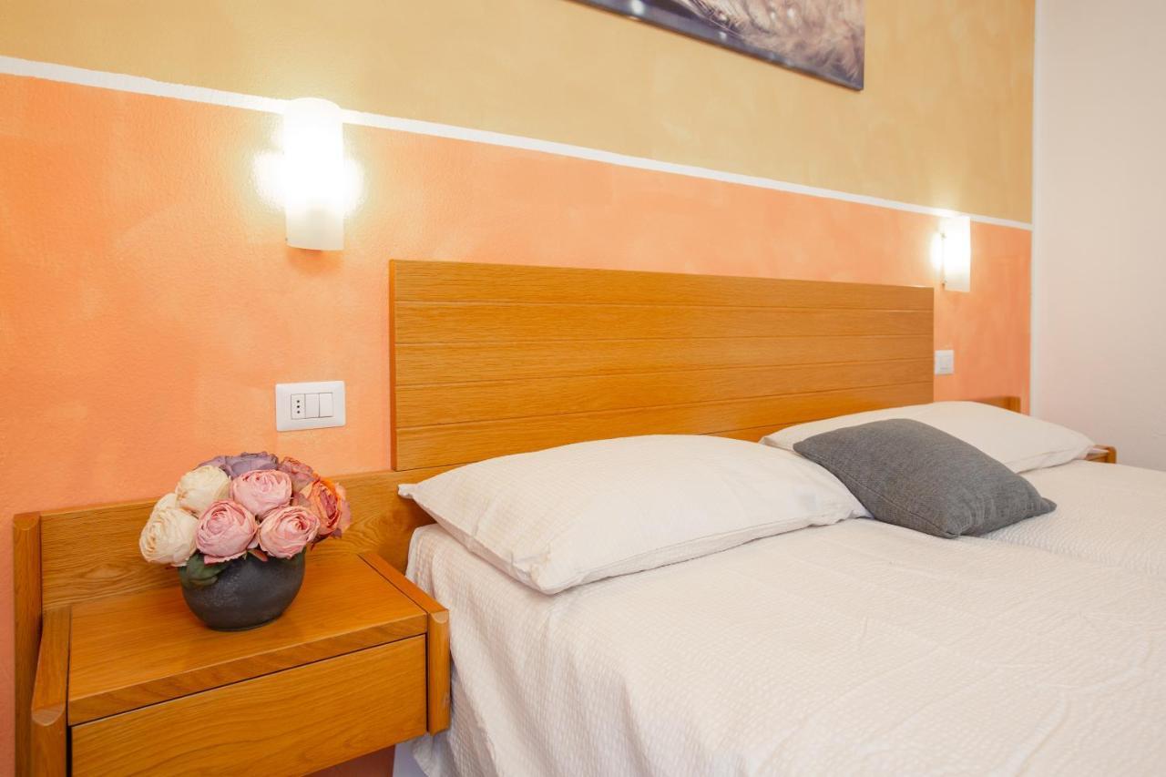 Hotel Biancospino Lanzada Ngoại thất bức ảnh