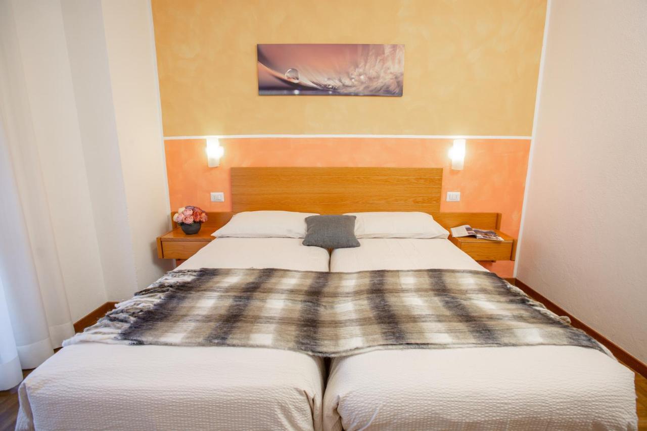 Hotel Biancospino Lanzada Ngoại thất bức ảnh