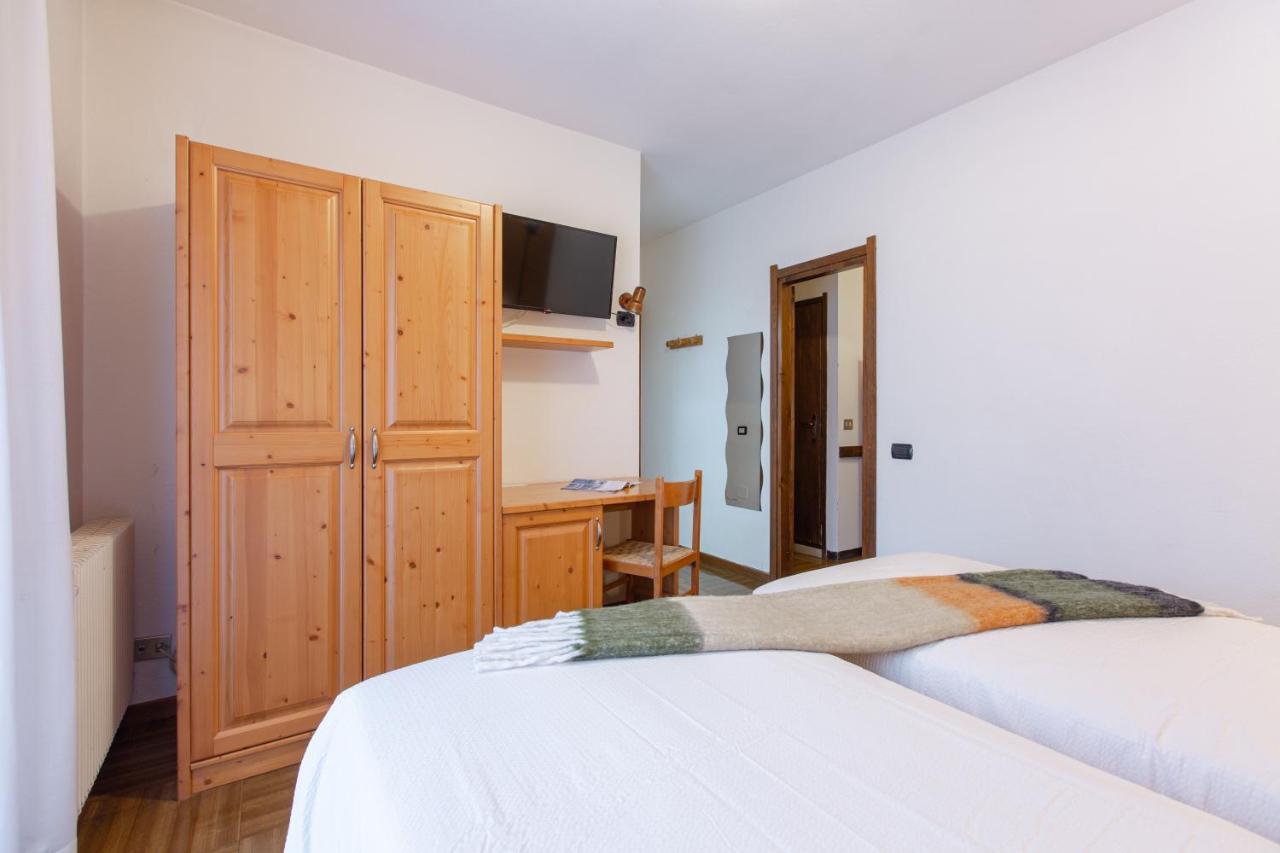 Hotel Biancospino Lanzada Ngoại thất bức ảnh
