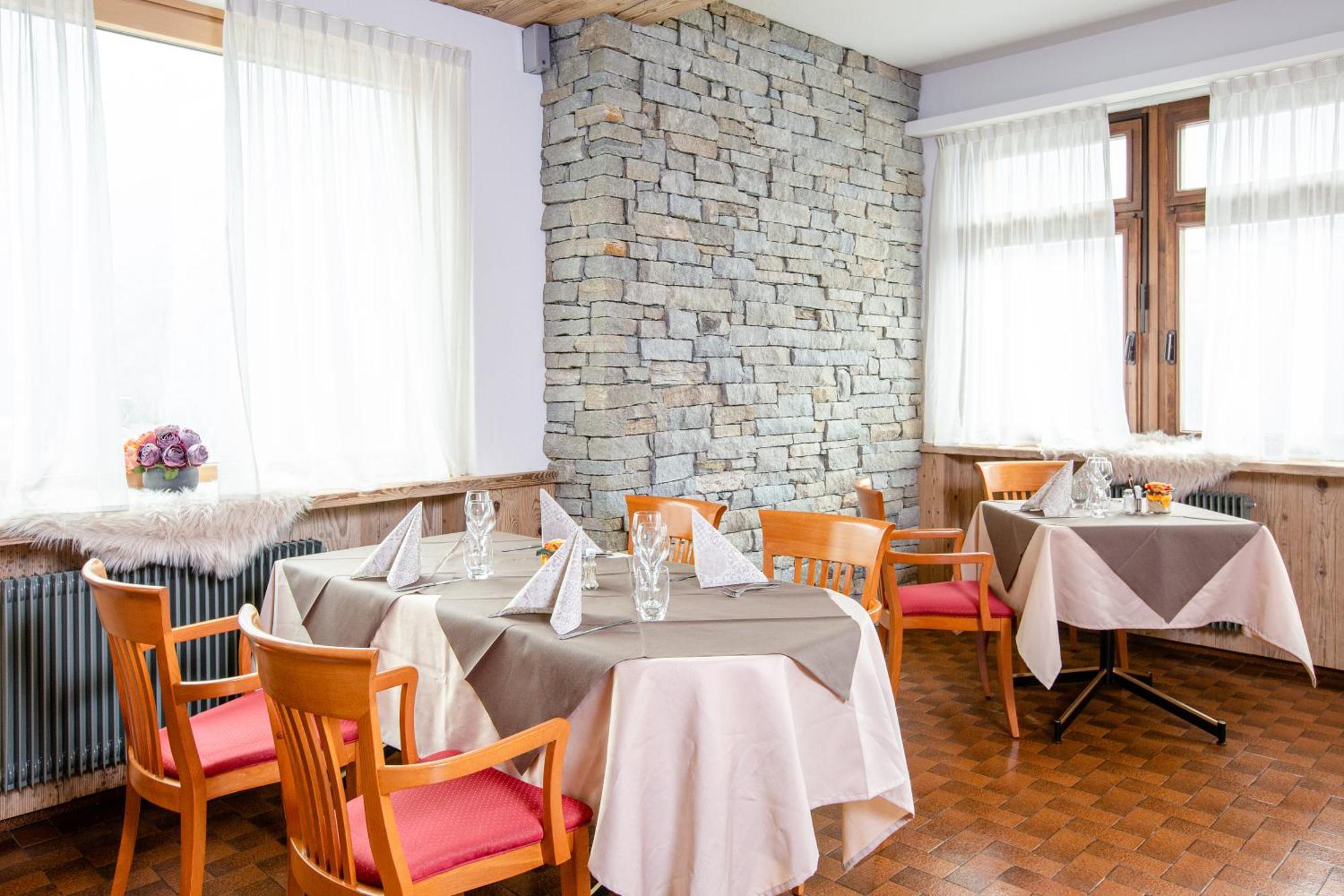 Hotel Biancospino Lanzada Ngoại thất bức ảnh